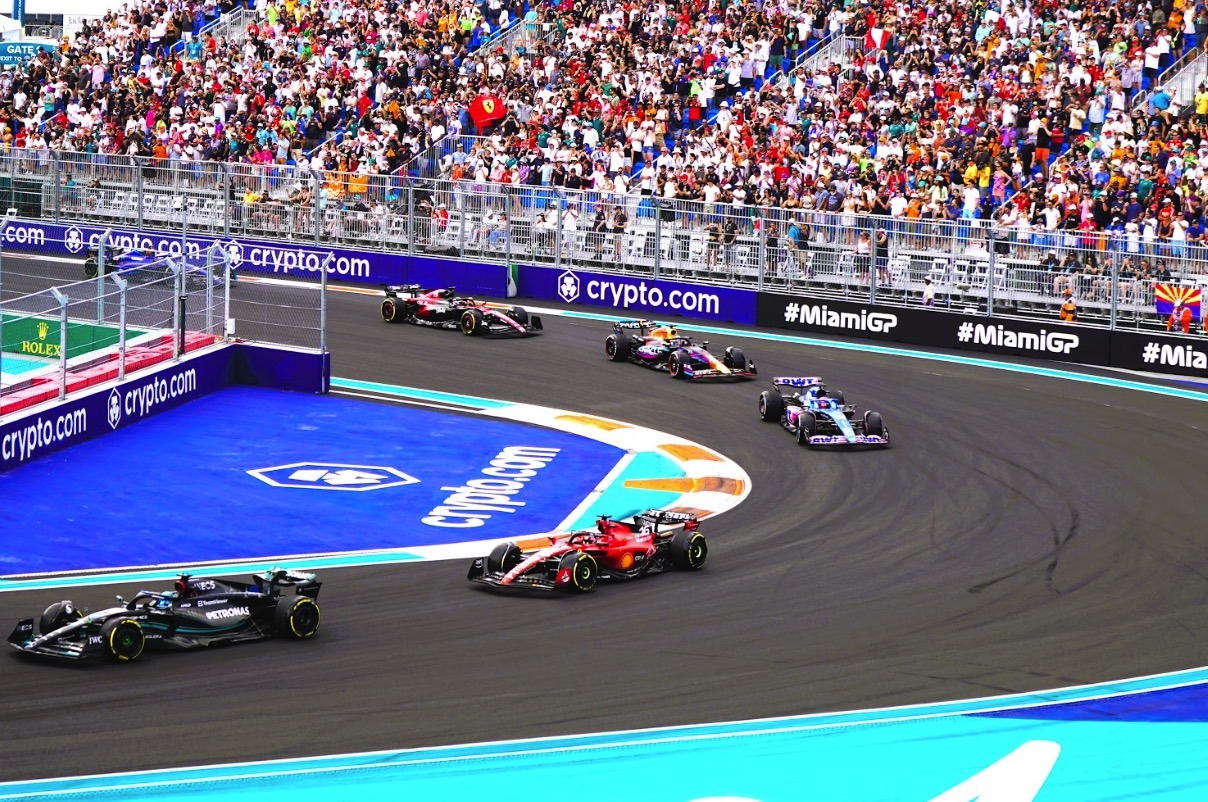 Stadiums & Large Venues 11